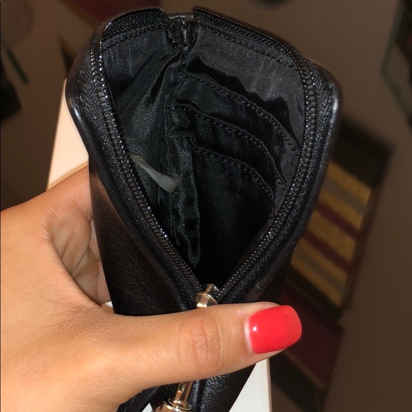 Black coach wristlet - Picture 3 of 5